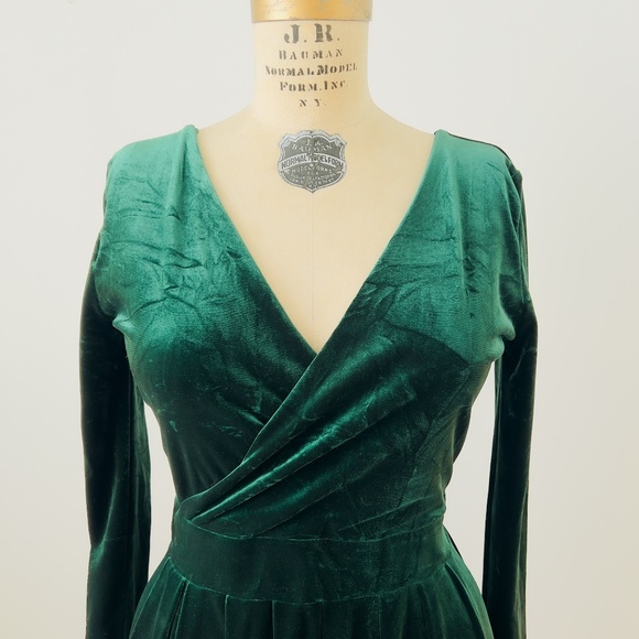 Désir Couture Dark Green Velvet Maxi Dress with Slit Size Small Fairy Witchy - Picture 3 of 12